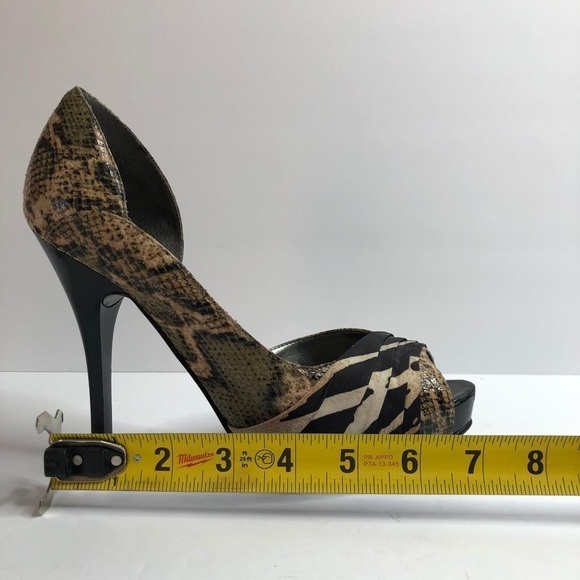 Guess Heels Animal Print Platform Shoes #7.5 - Picture 8 of 11
